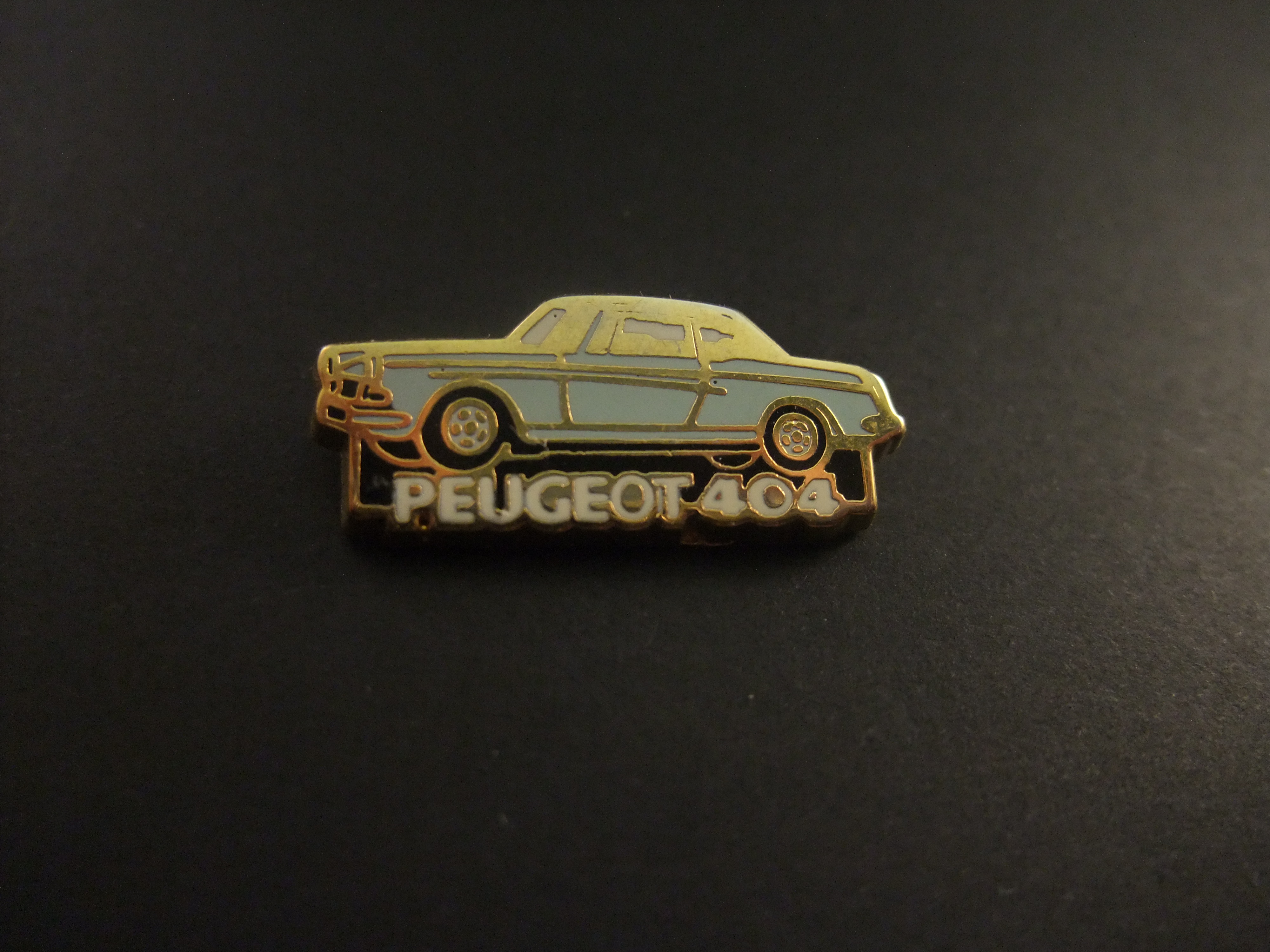 Peugeot 404 oud model blauw